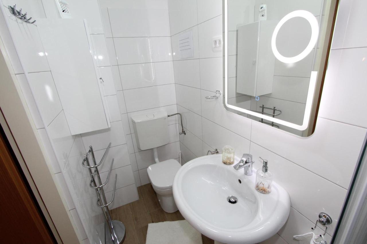 Room Roma Rovinj Exterior photo